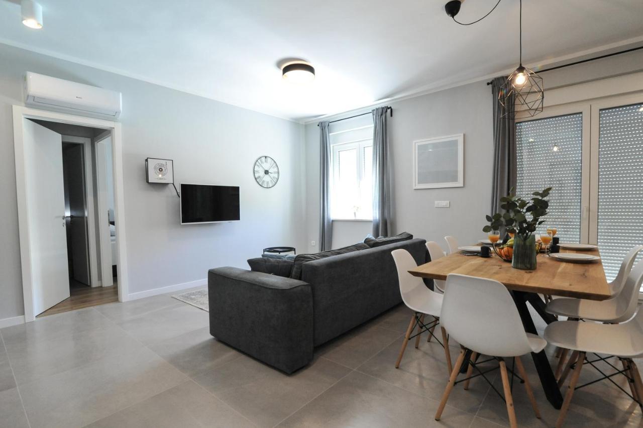 הוילה זאדאר Tony'S House With Private Pool, Garden And Parking מראה חיצוני תמונה