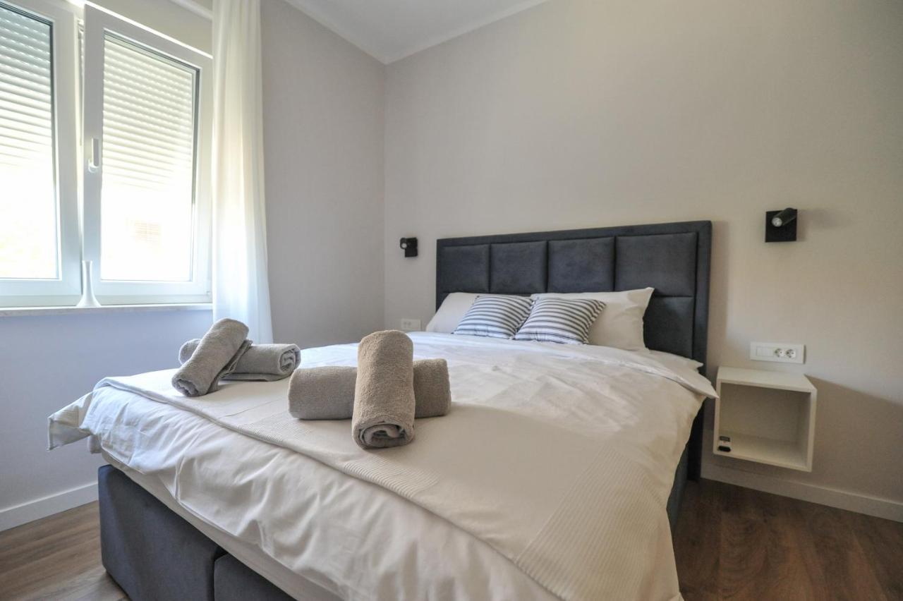 הוילה זאדאר Tony'S House With Private Pool, Garden And Parking מראה חיצוני תמונה