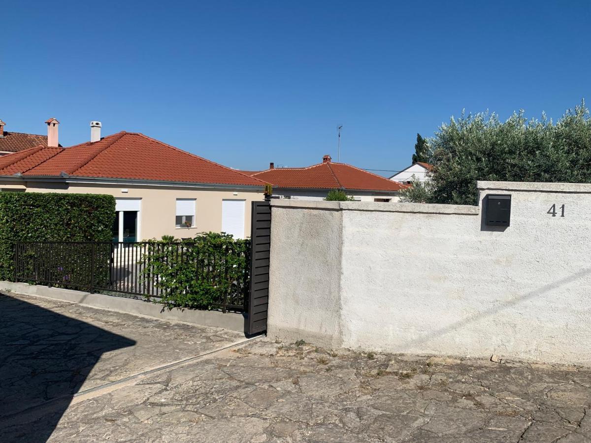 הוילה זאדאר Tony'S House With Private Pool, Garden And Parking מראה חיצוני תמונה